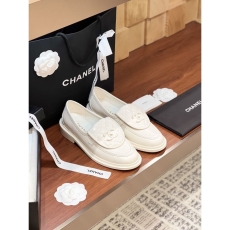 Chanel Low Shoes